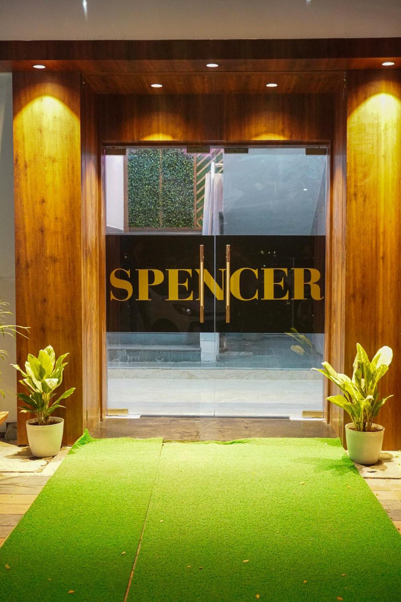 Hotel Spencer-Navi Mumbai Kültér fotó